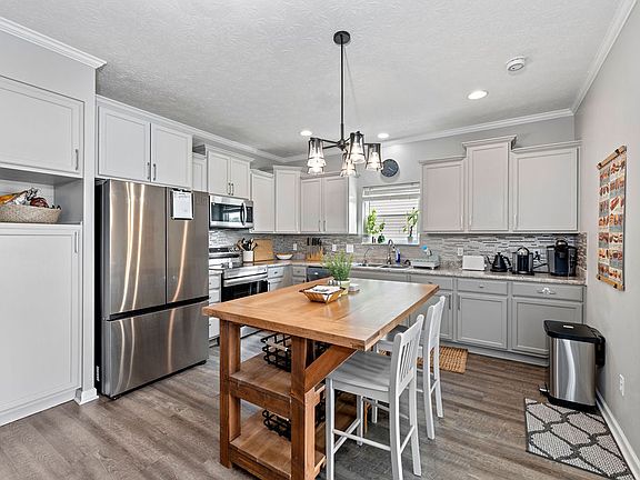 2nd image of 18180 Nickel Plate Dr