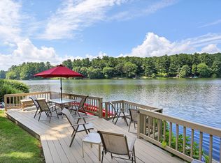 117 Pinewood Trl, Trumbull, CT 06611