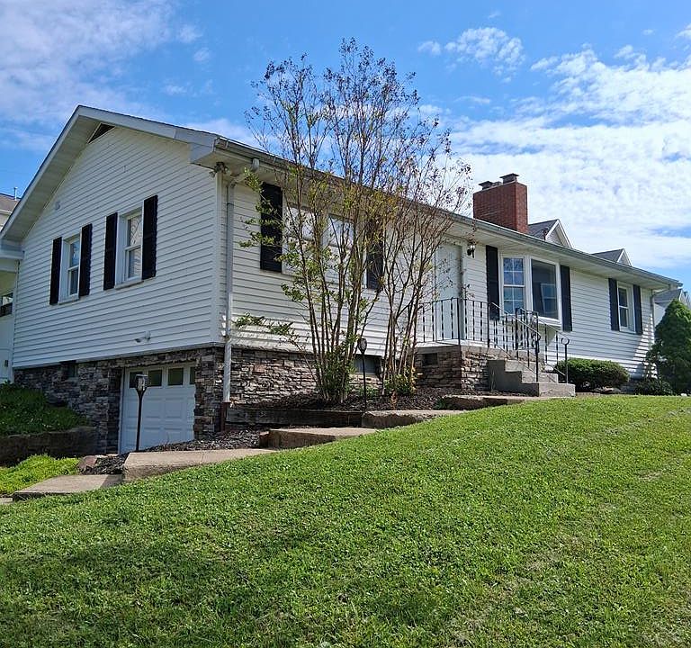1st image of 212 Josephine Dr. 112