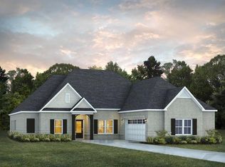 1982 Cannongate Dr, Opelika, AL 36801