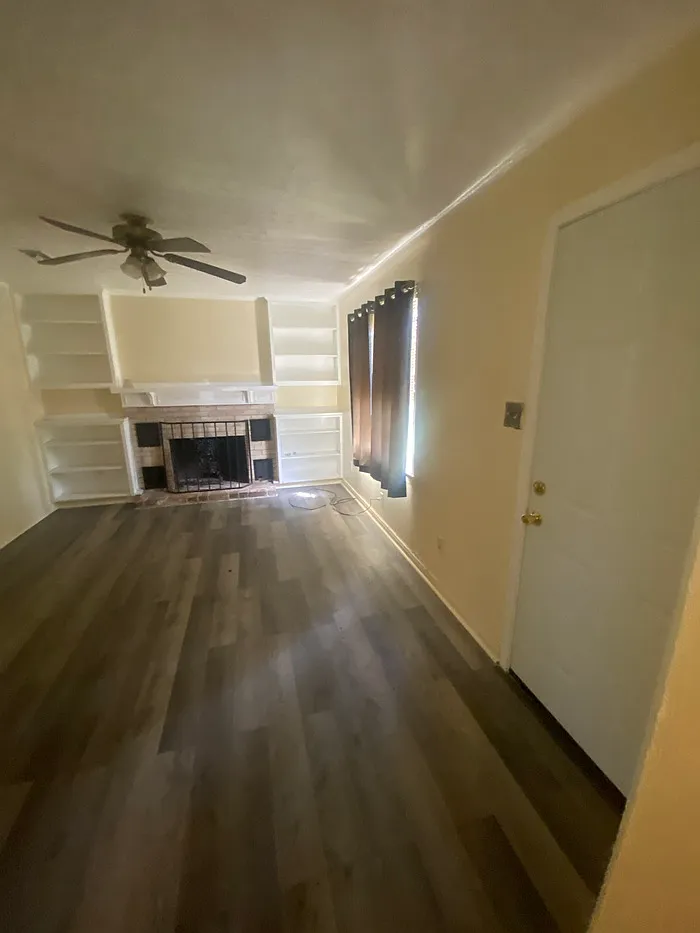2 bed, 1.0 bath, $750 — Photo 3