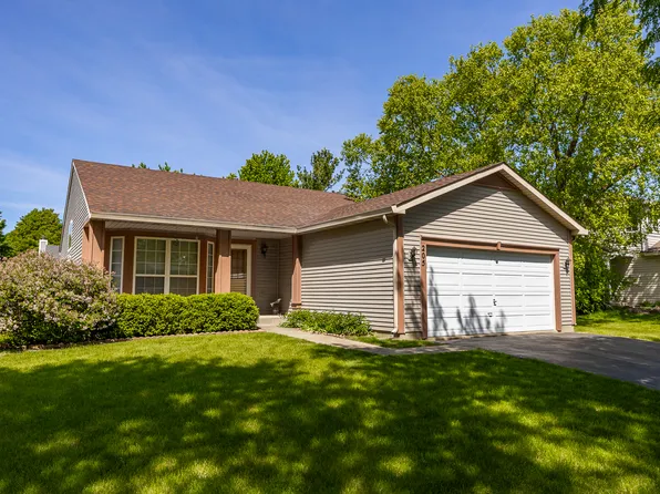 205 S Woodlet Ln, Bolingbrook, IL 60490
