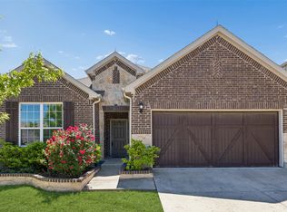 211 Copper Canyon Dr, Lewisville, TX 75067
