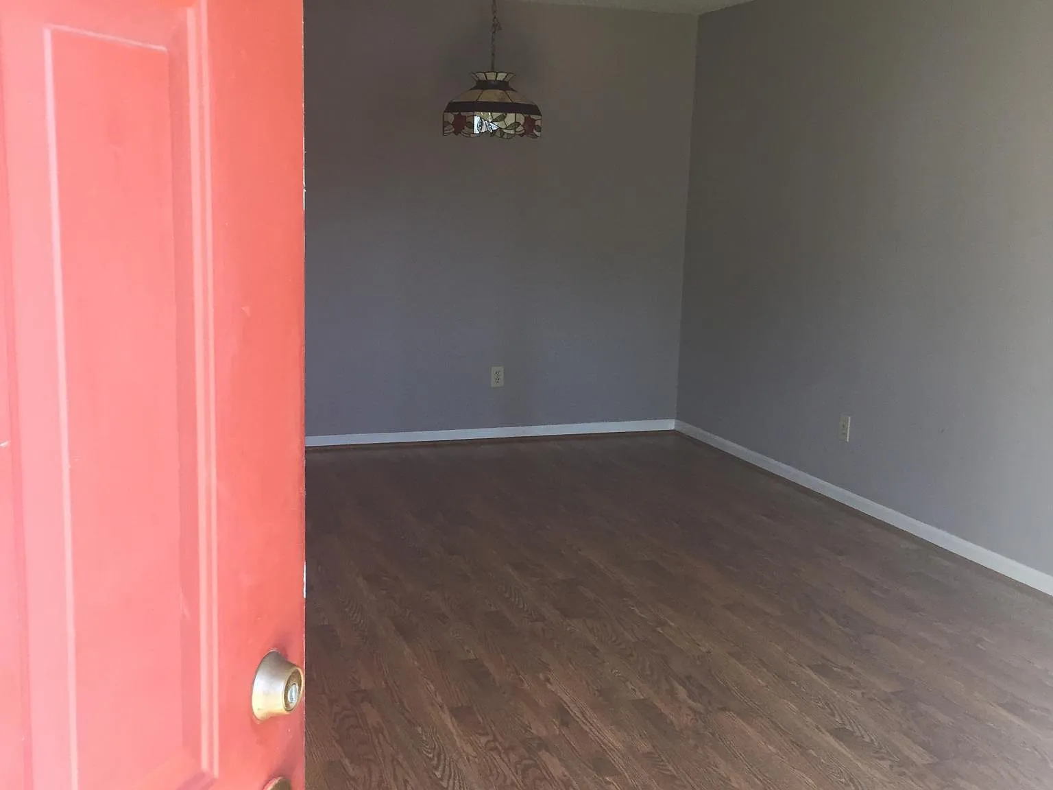 2 bed, 867 sqft, $1,400 — Photo 2
