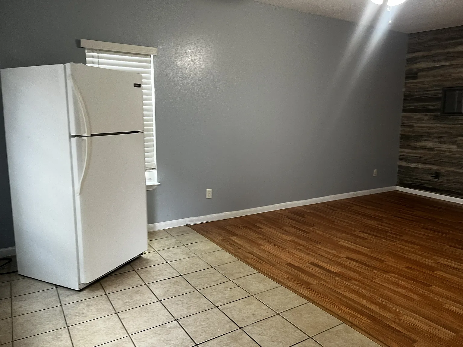 Studio, 360 sqft, $900 — Photo 3