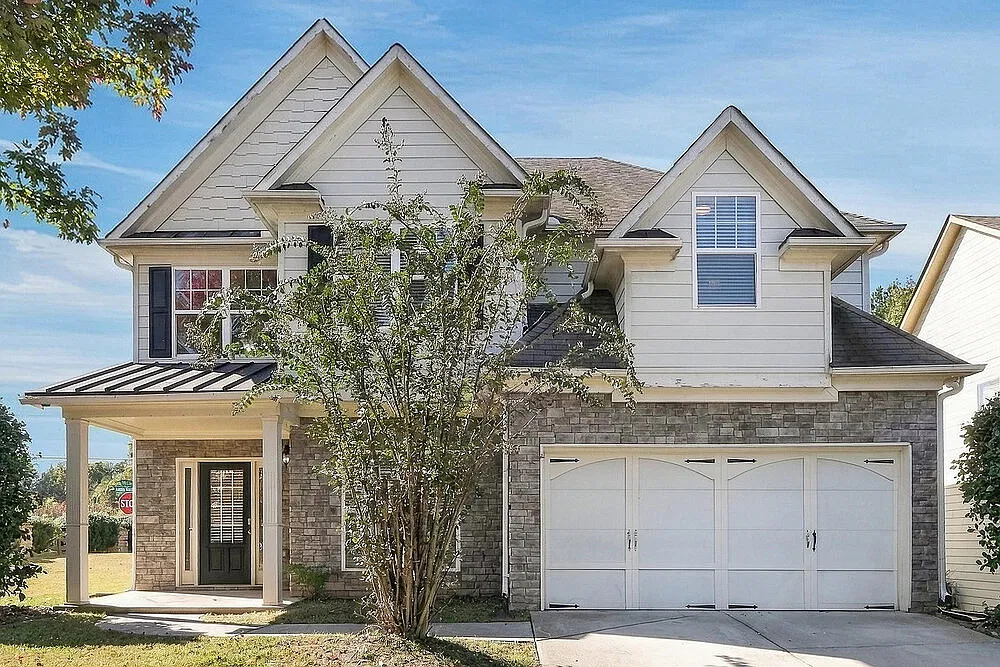 5 bed, 4.0 bath, 2424 sqft, $2,480 — Photo 1