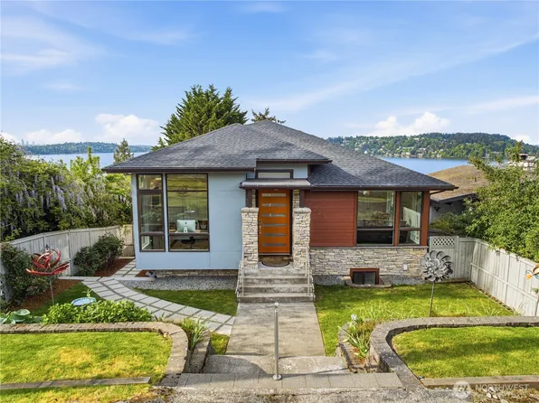 7226 S Ryan Street, Seattle, WA 98178