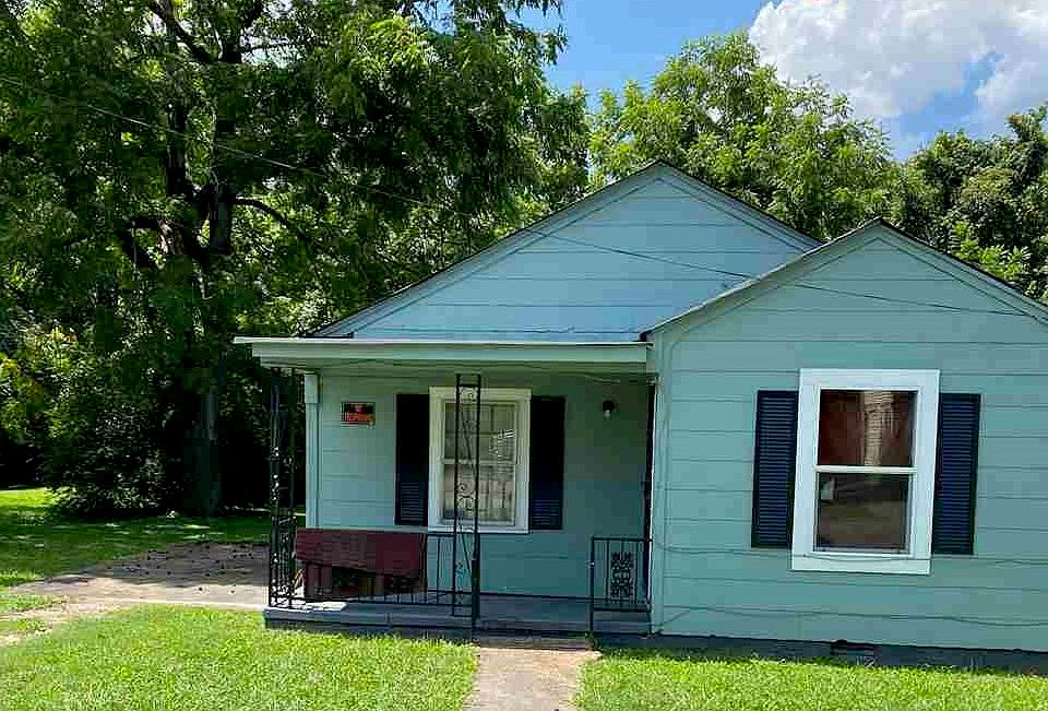 1st image of 119 Holland Ave