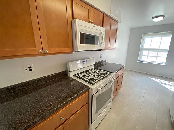 2nd image of 414 Fountain St Unit 19
