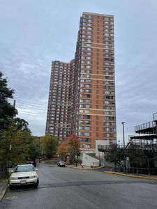 100 Old Palisade Rd APT 2516, Fort Lee, NJ, 07024