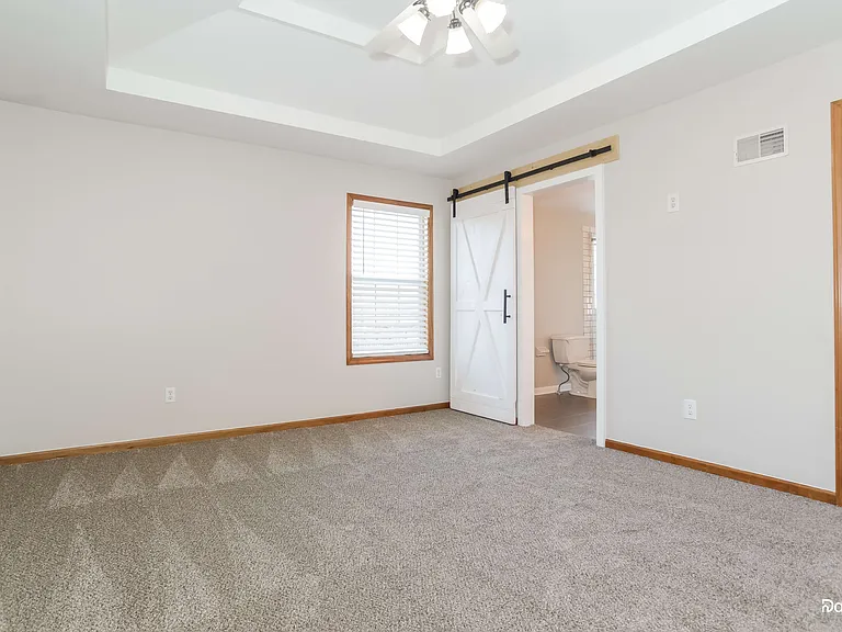 1310 Spruce Dr — Photo 8