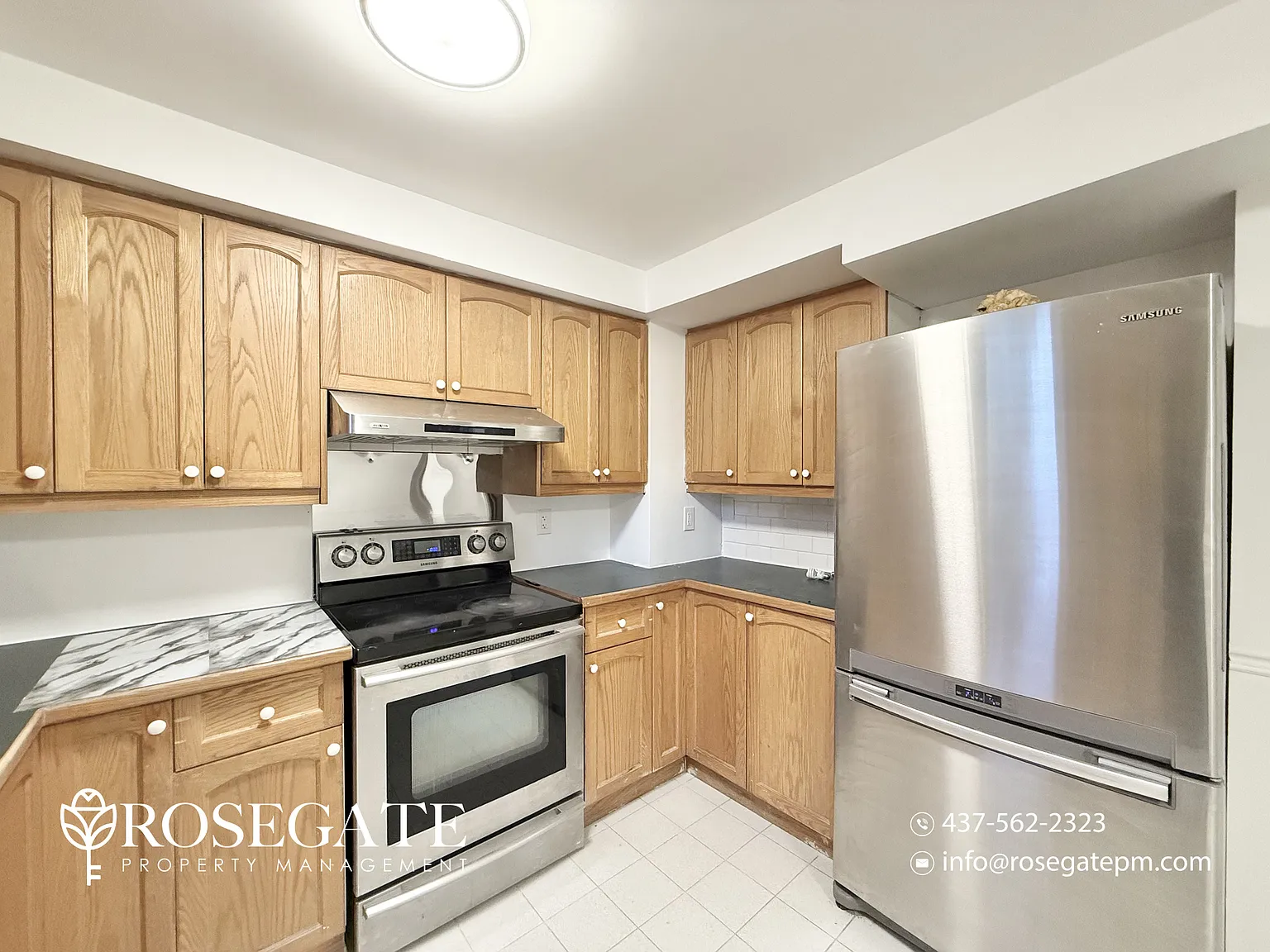 18 Lehar Court Brampton — Photo 2