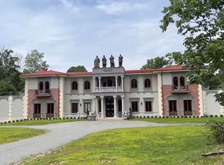 183 Chestnut Ridge Rd, Saddle River, NJ 07458