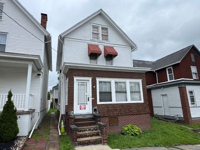 705 Green St SW, Greensburg, PA, 15601