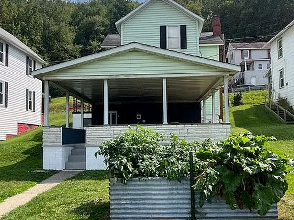 618 Lang Ave, Patton, PA 16668