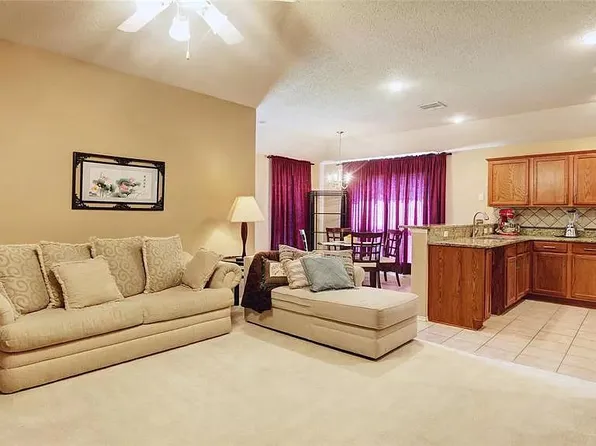 9825 Nixon Dr, McKinney, TX 75070