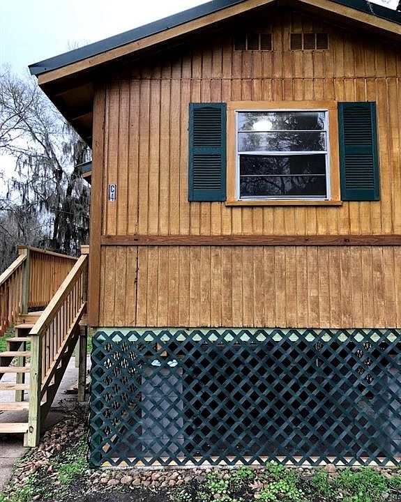 1st image of 5 Park Ct