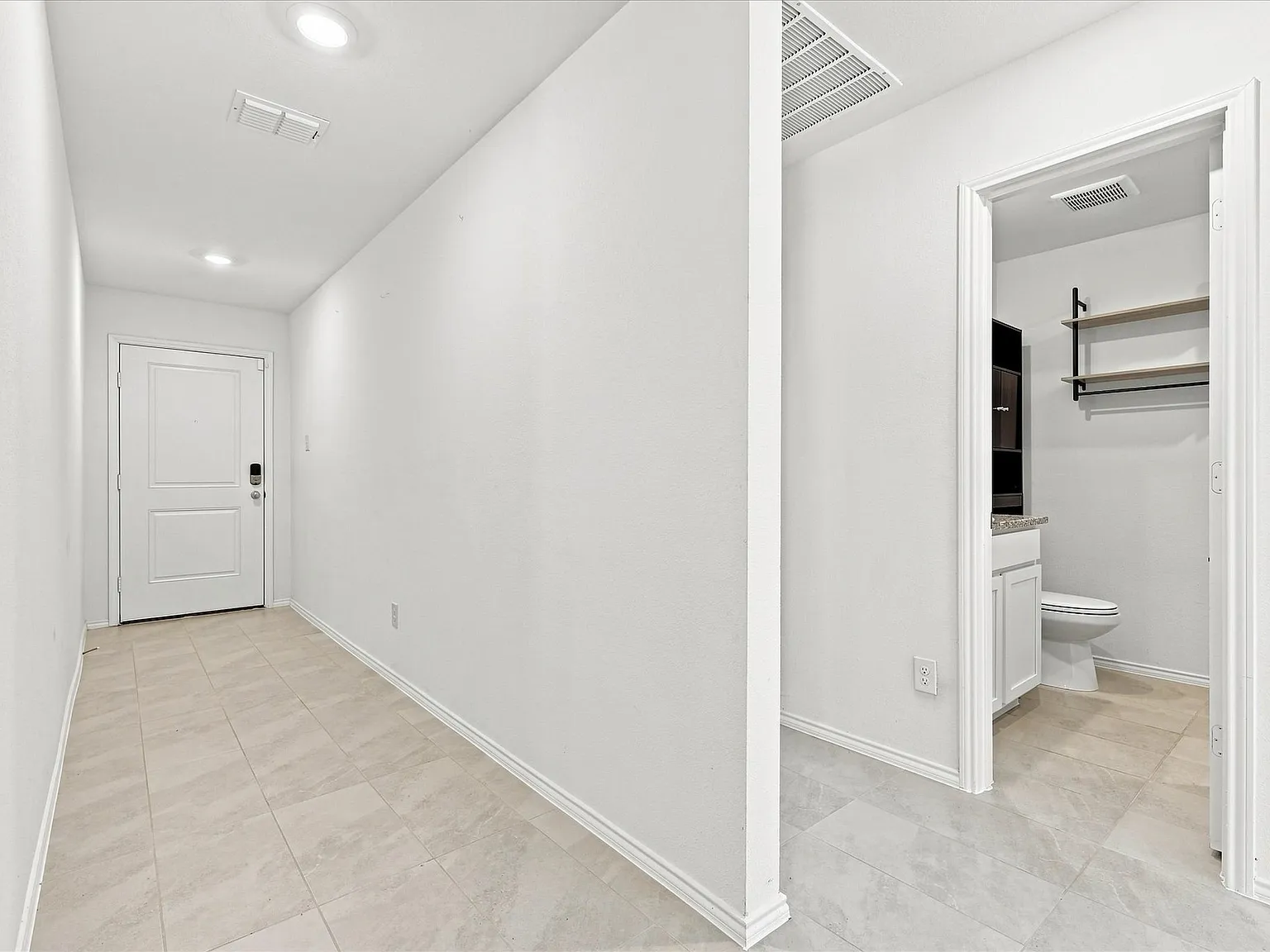 3 bed, 1474 sqft, $2,200 — Photo 3