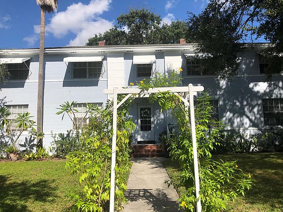 2nd image of 137 Danube Ave APT 1