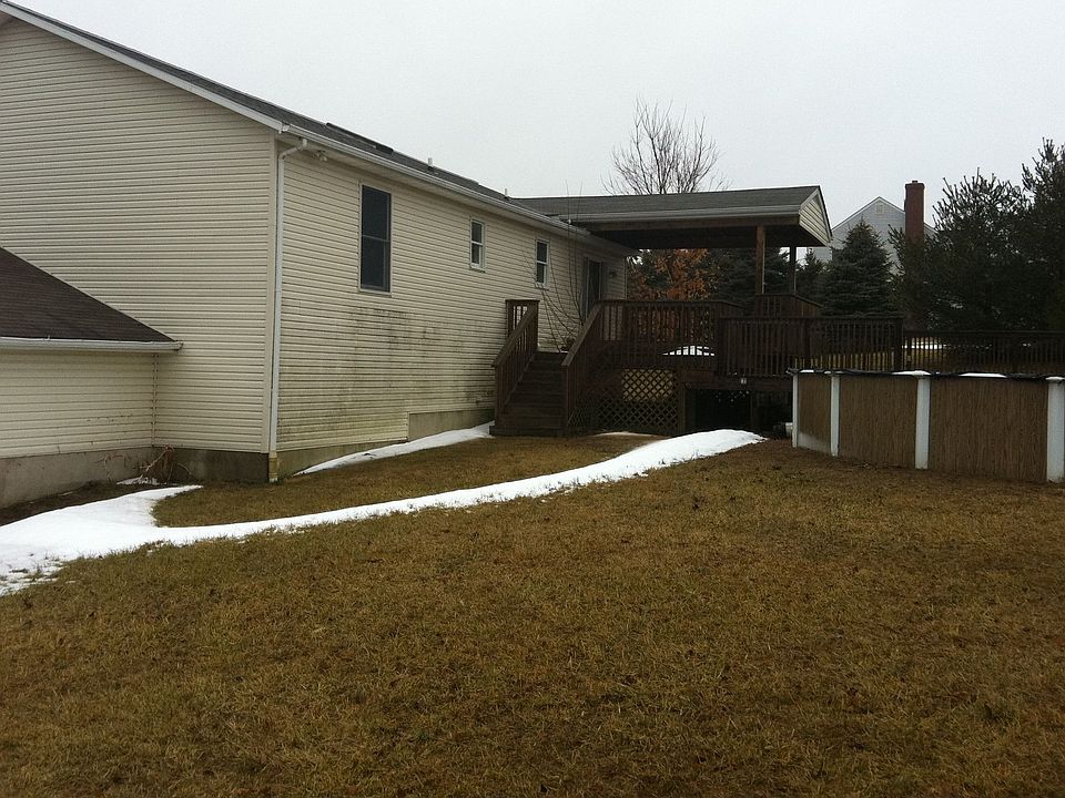 933 Main St, Fawn Grove, PA 17321 Zillow