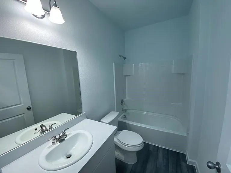 623 Colgate Cir — Photo 5