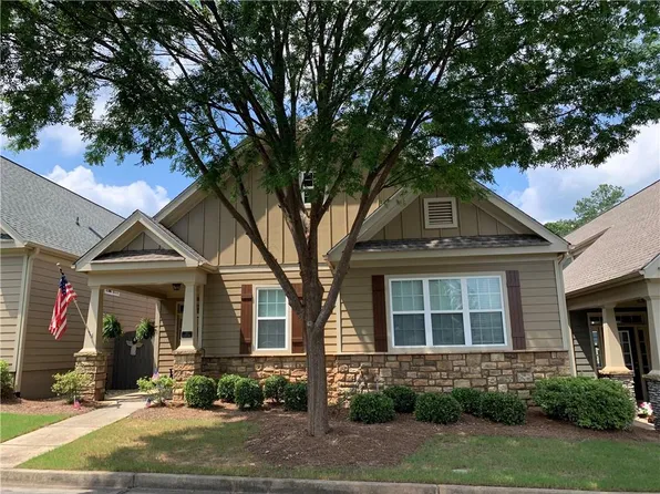 321 Glens Way, Woodstock, GA 30188