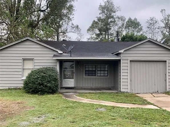 2228 Norwood Dr, Orange, TX 77630