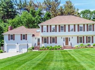 24 Inwood Ln, Andover, MA 01810