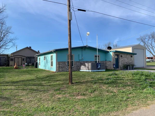 216 Post Oak Drive, Tow, TX 78672