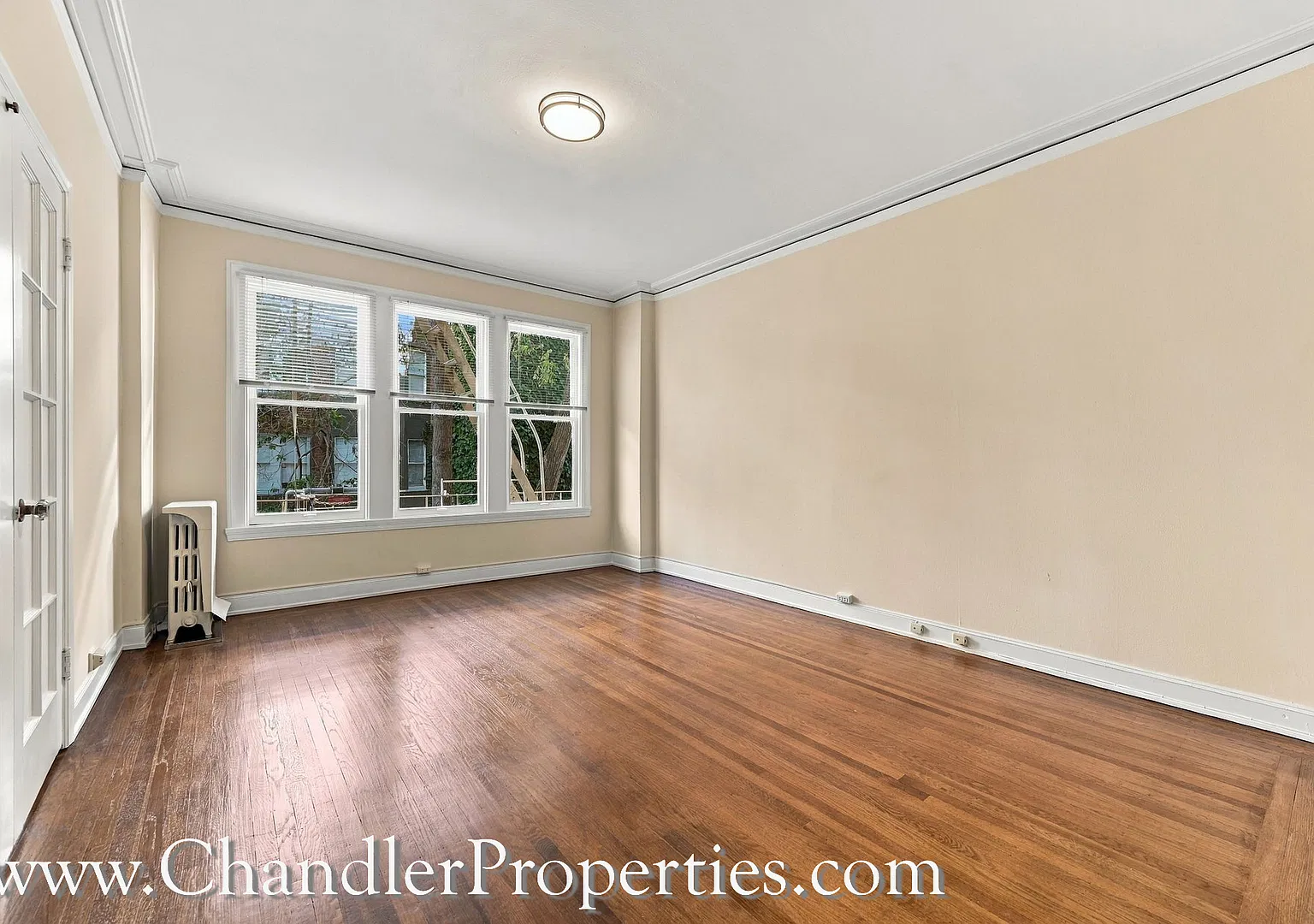 1850 Clay Street Apartments — Photo 4
