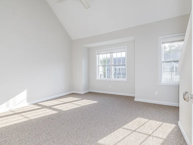Chelmsford Housing Authority Affordable Apartments (income restricted) — Photo 38