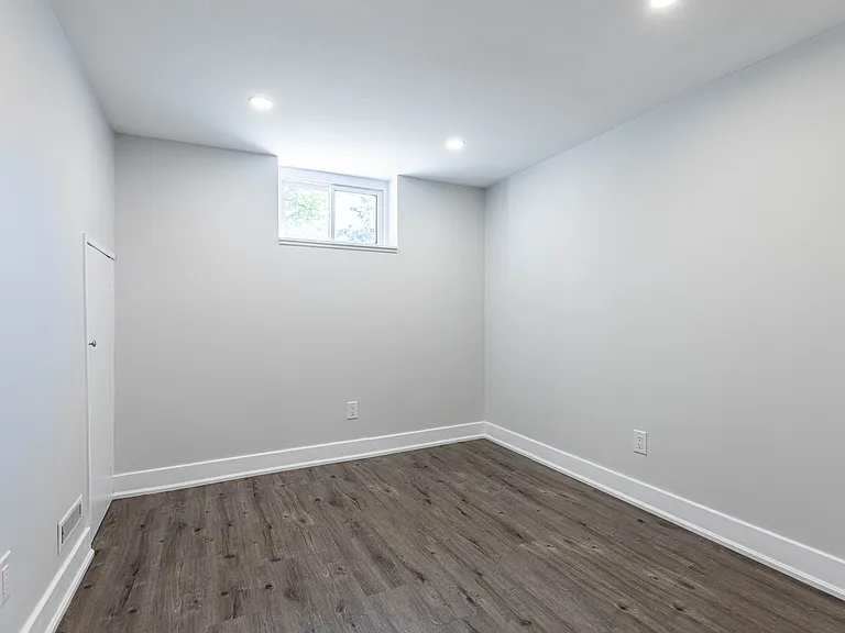653 Eden Ave — Photo 4