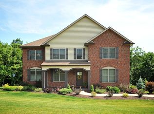 1032 Valleyview Dr, Latrobe, PA 15650