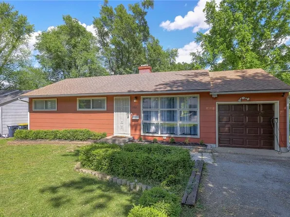 11353 Sycamore Ter, Kansas City, MO 64134