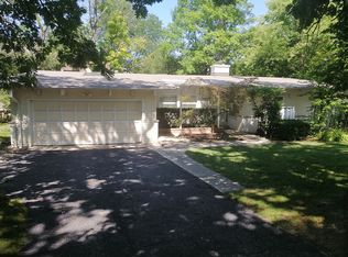 1187 Wade St, Highland Park, IL