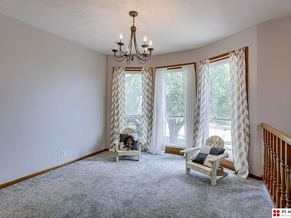 2nd image of 2808 S 38th Ave