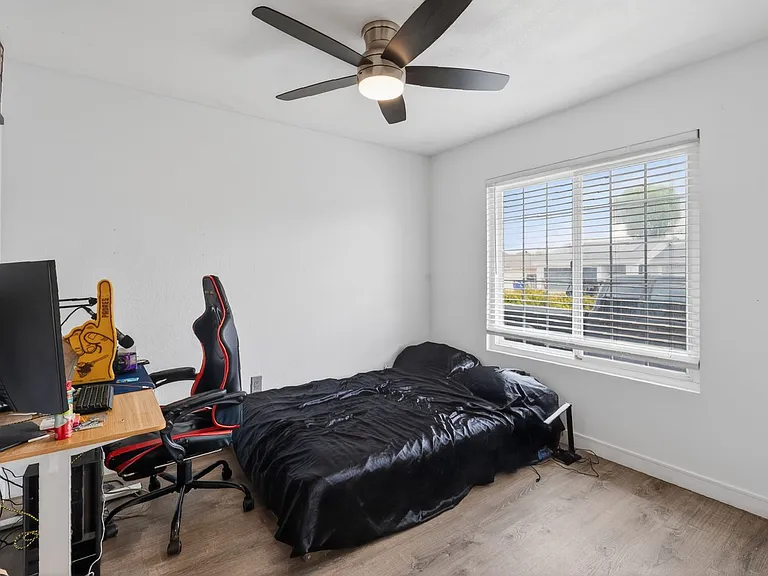 10924 Montongo St — Photo 14