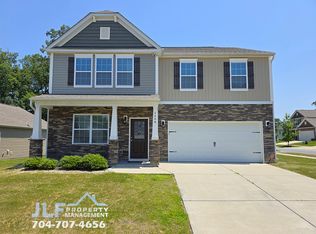 2208 Apple Glen Ln, Charlotte, NC 28269