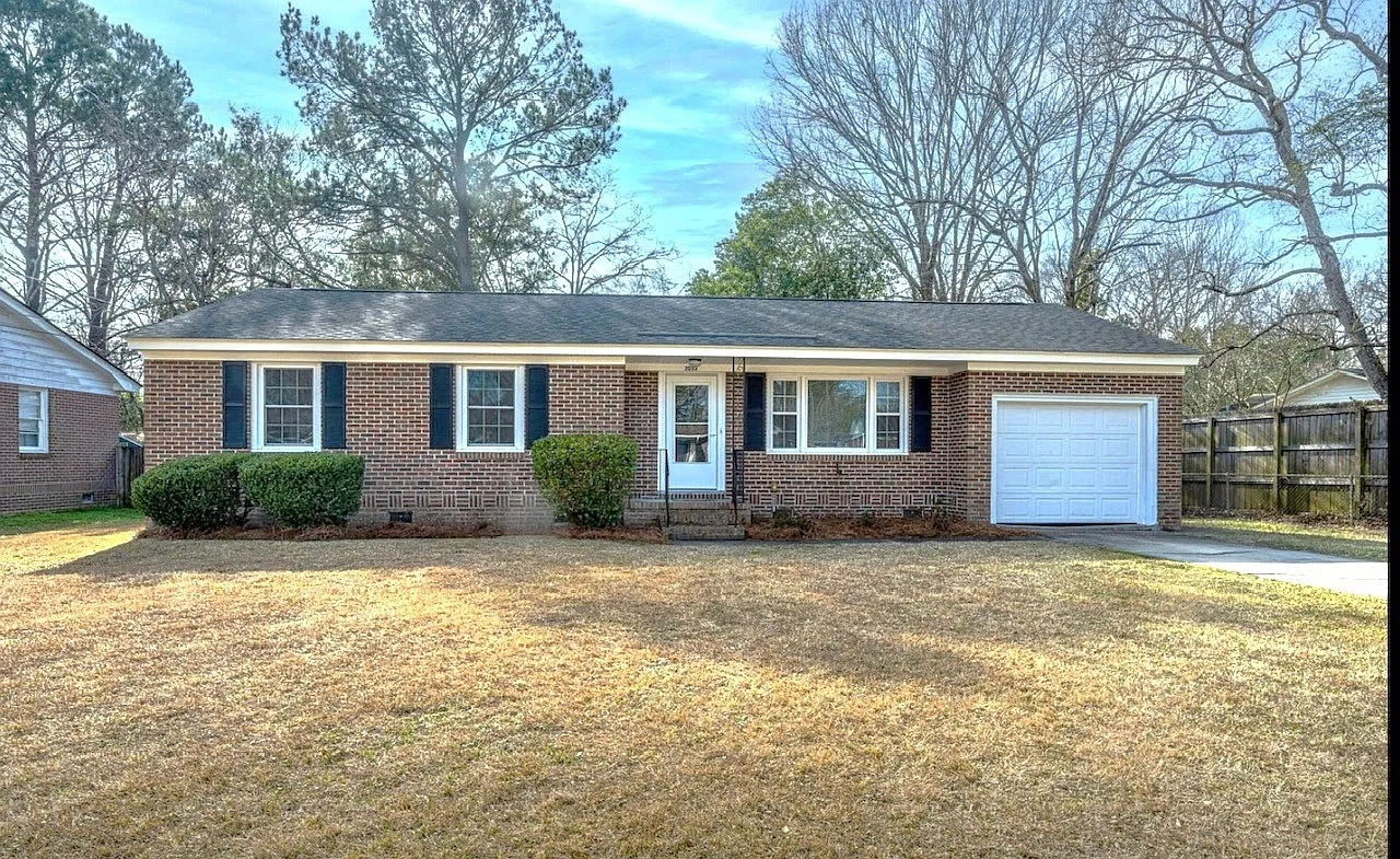 2033 Boeing Avenue - Home — Photo 1