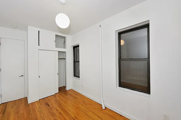 Rented by Aether Property Group | media 19