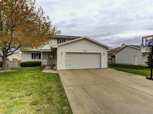 2122 Barding Ave, Decatur, IL 62526