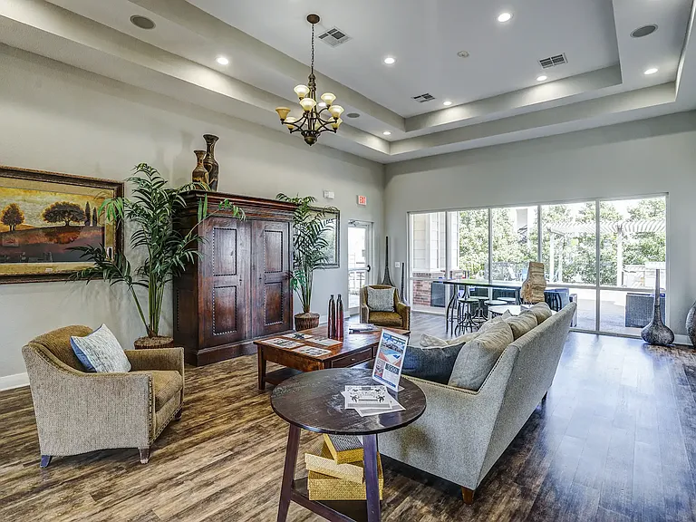Westpoint at Scenic Vista Apartments — Photo 18