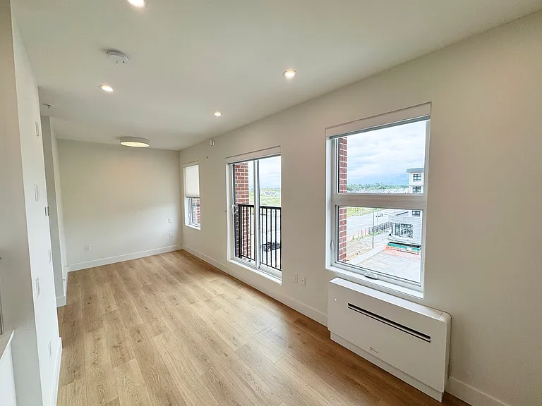 46185 Thomas Rd #404 — Photo 5