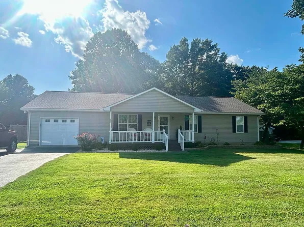 458 Halfway Halifax Rd, Scottsville, KY 42164