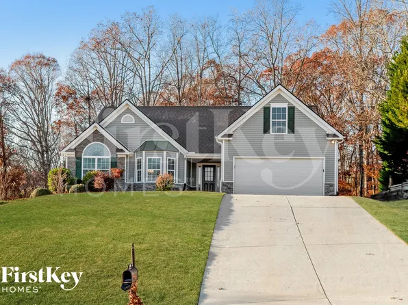 6732 Carriage Walk Ln, Flowery Branch, GA 30542