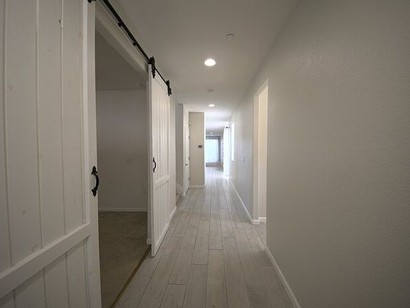 3rd image of 7711 Curry Dr