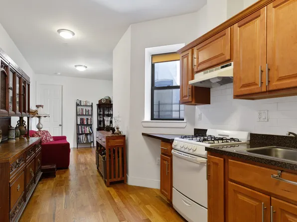 786 Madison Street image 1 of 10