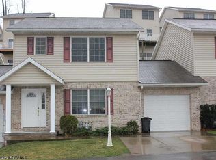 230 Donna Ave, Morgantown, WV 26505