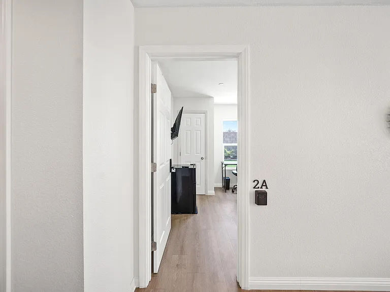 Willow Dr — Photo 2