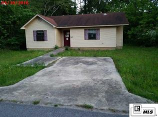 1423 Perry Ave, Bastrop, LA 71220
